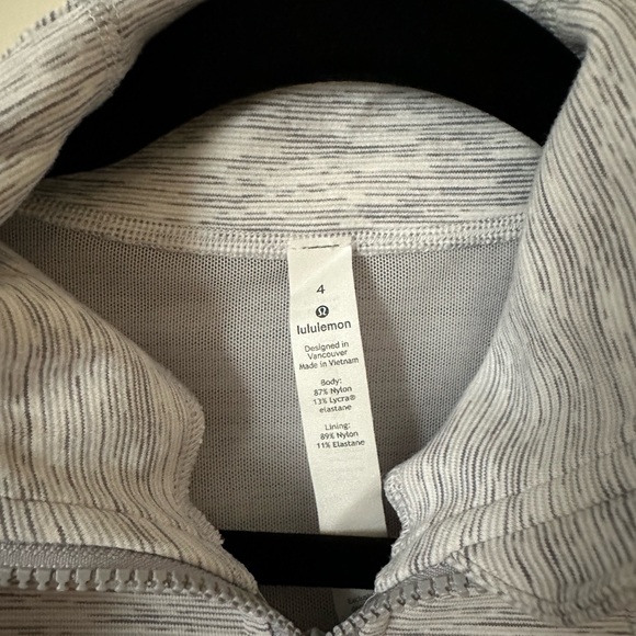 Lululemon Define Jacket - Picture 3 of 3